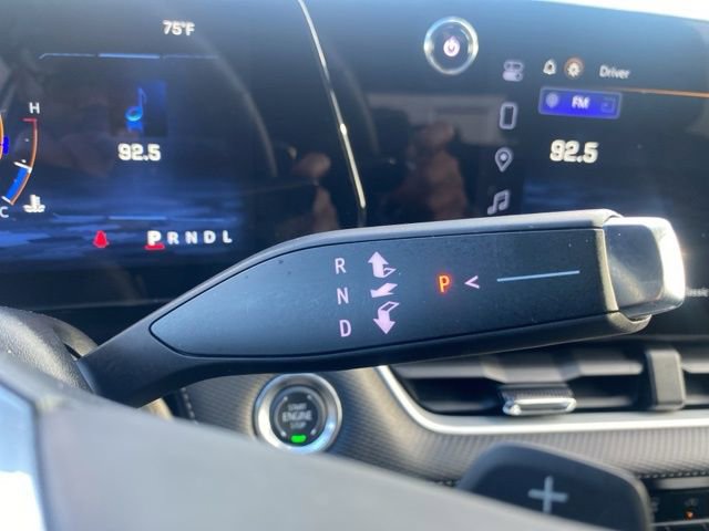 Used 2025 Chevrolet Equinox LT image 29