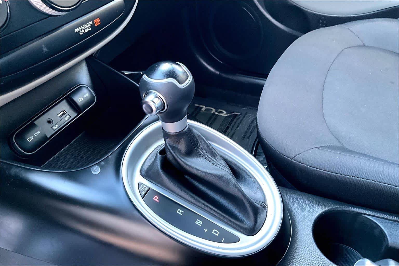 Used 2019 Kia Soul FWD image 16