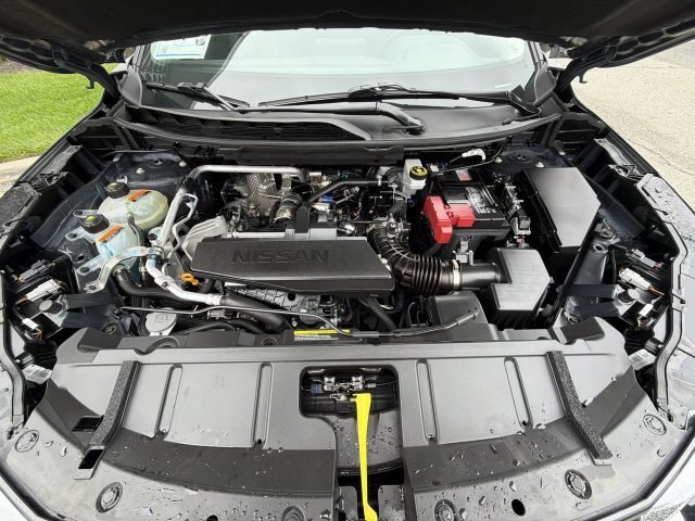 Certified 2026 Nissan Rogue SV w/ Cold Weather Package AWD/4WD image 14