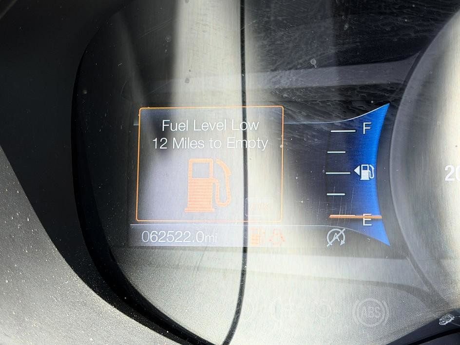 Used 2024 Ford Edge SEL AWD/4WD image 25