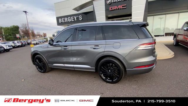 Used 2021 Lincoln Aviator Reserve w/ Equipment Group 208A image 8