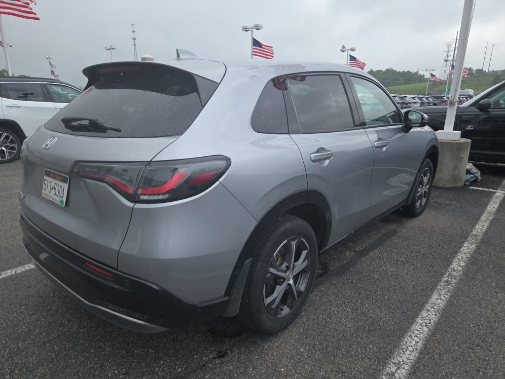 Used 2024 Honda HR-V EX-L image 6