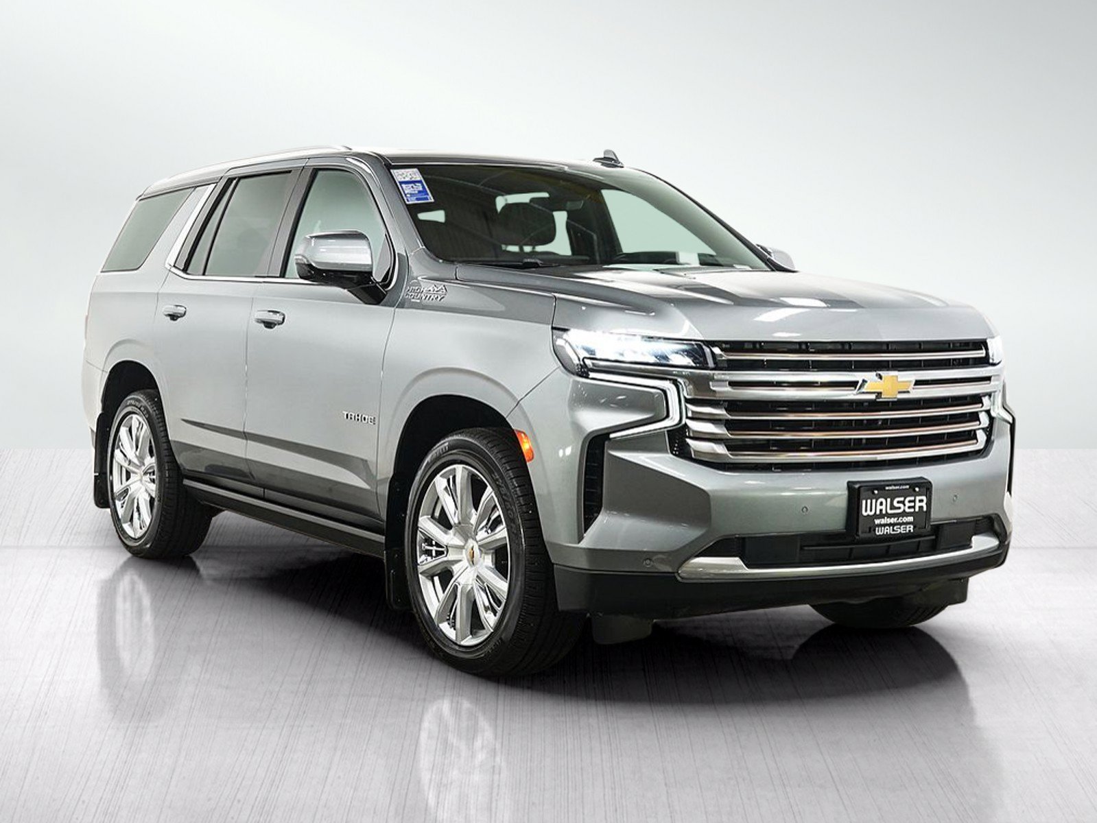 Used 2023 Chevrolet Tahoe High Country w/ Premium Package 2 AWD/4WD image 7