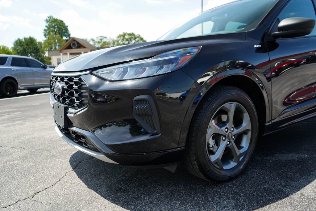 Used 2023 Ford Escape ST-Line AWD/4WD image 17