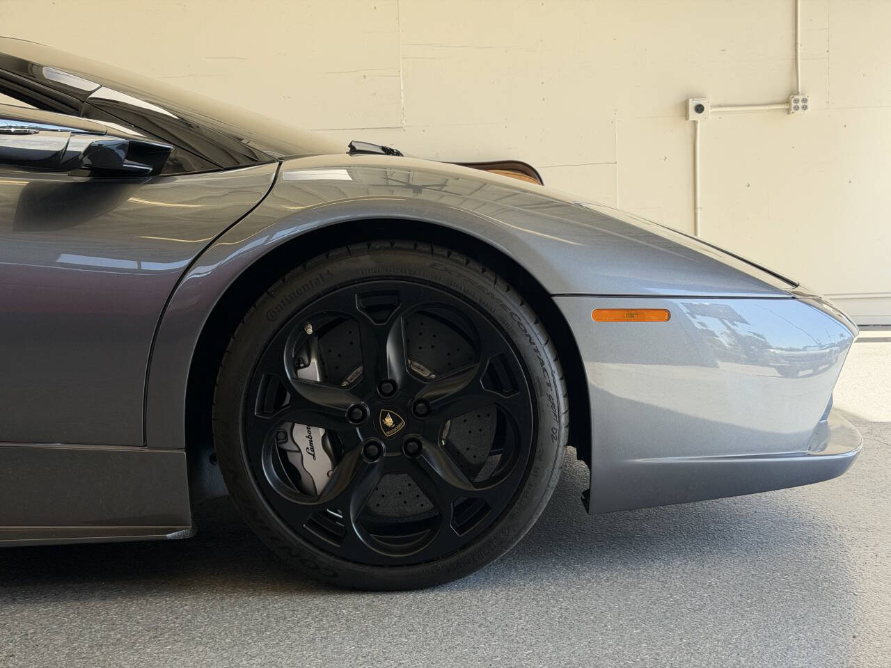 Used 2006 Lamborghini Murcielago Roadster AWD/4WD image 43