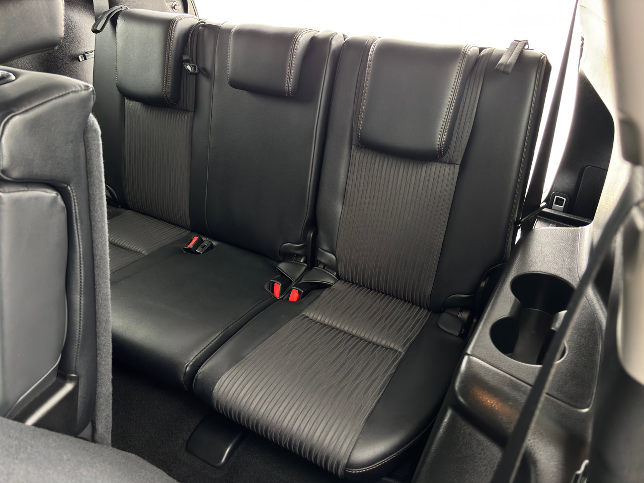Used 2017 Toyota Highlander Plus image 22