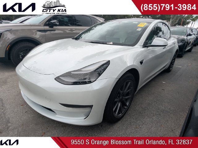 Used 2022 Tesla Model 3 RWD image 1