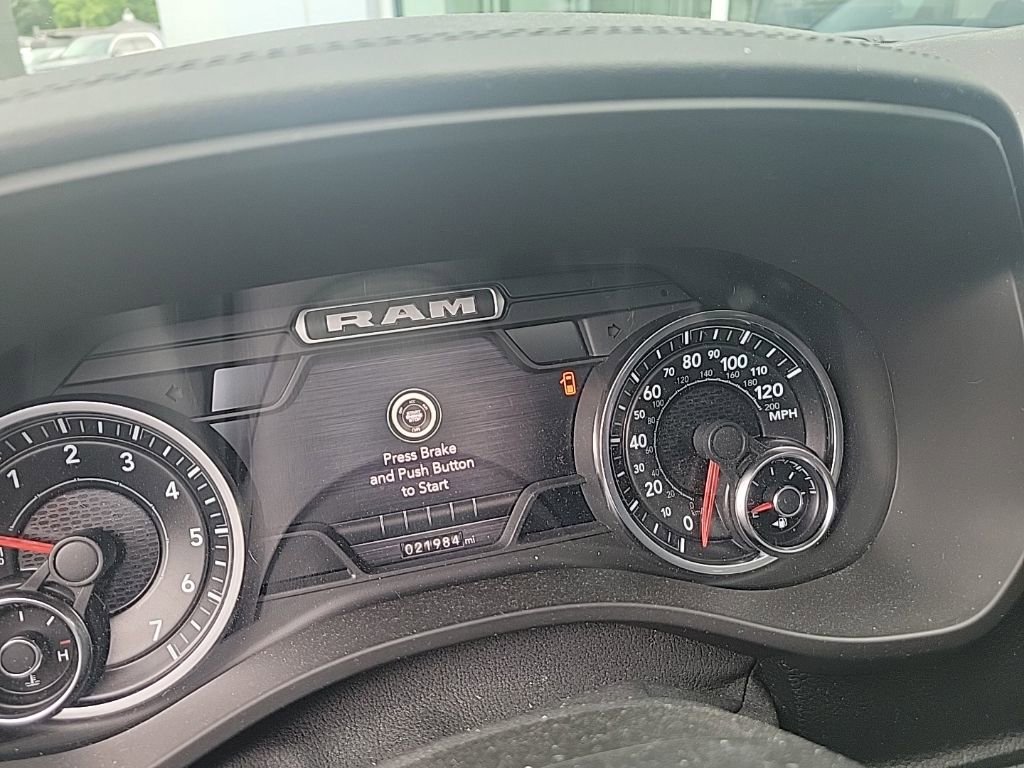 Used 2022 RAM 1500 Big Horn AWD/4WD image 25