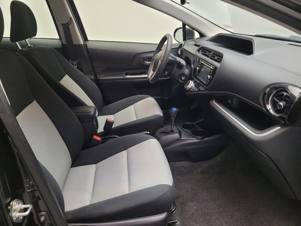 Used 2015 Toyota Prius C One image 21