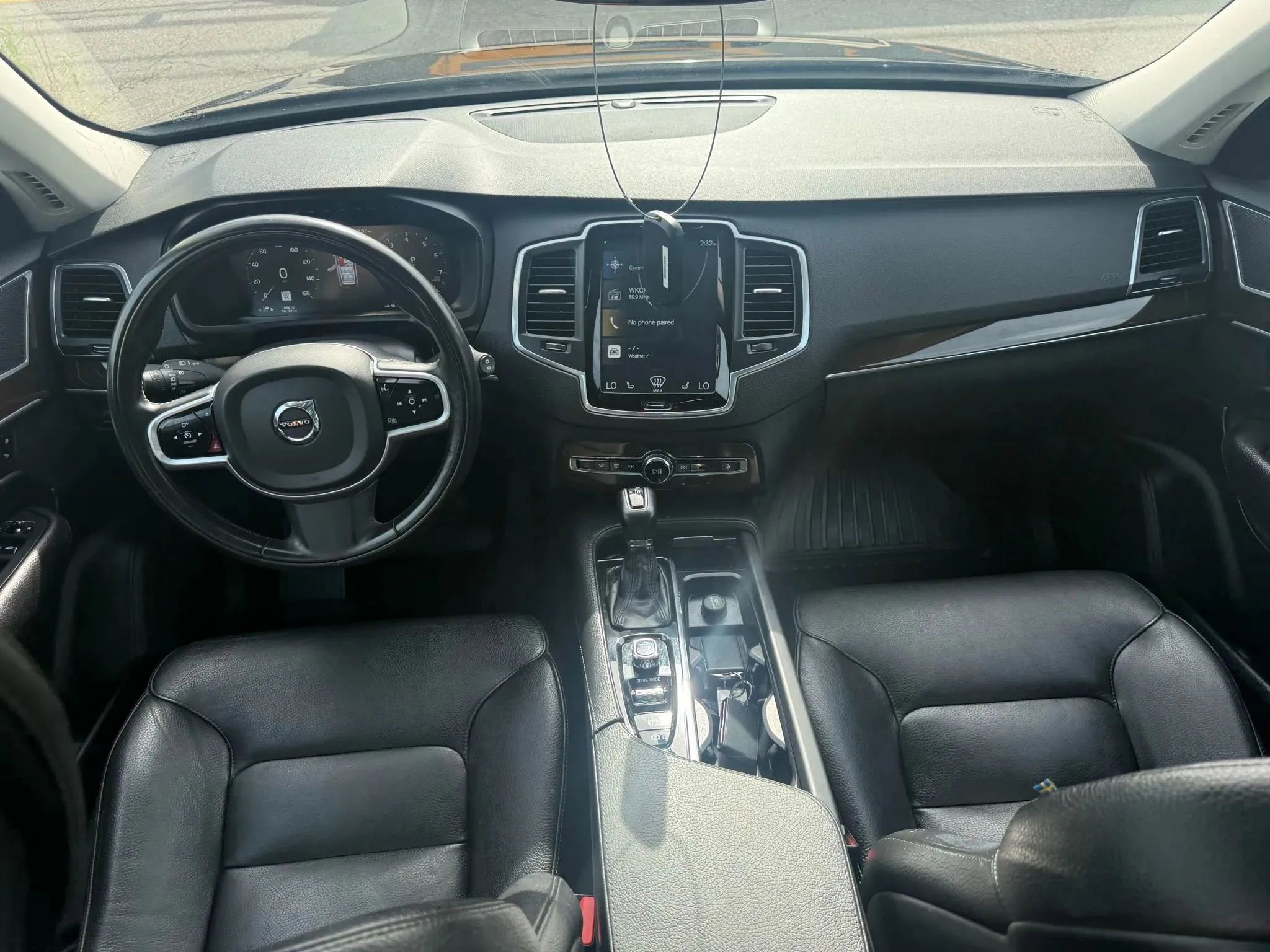 Used 2019 Volvo XC90 T6 Momentum w/ Protection Package Premier image 32