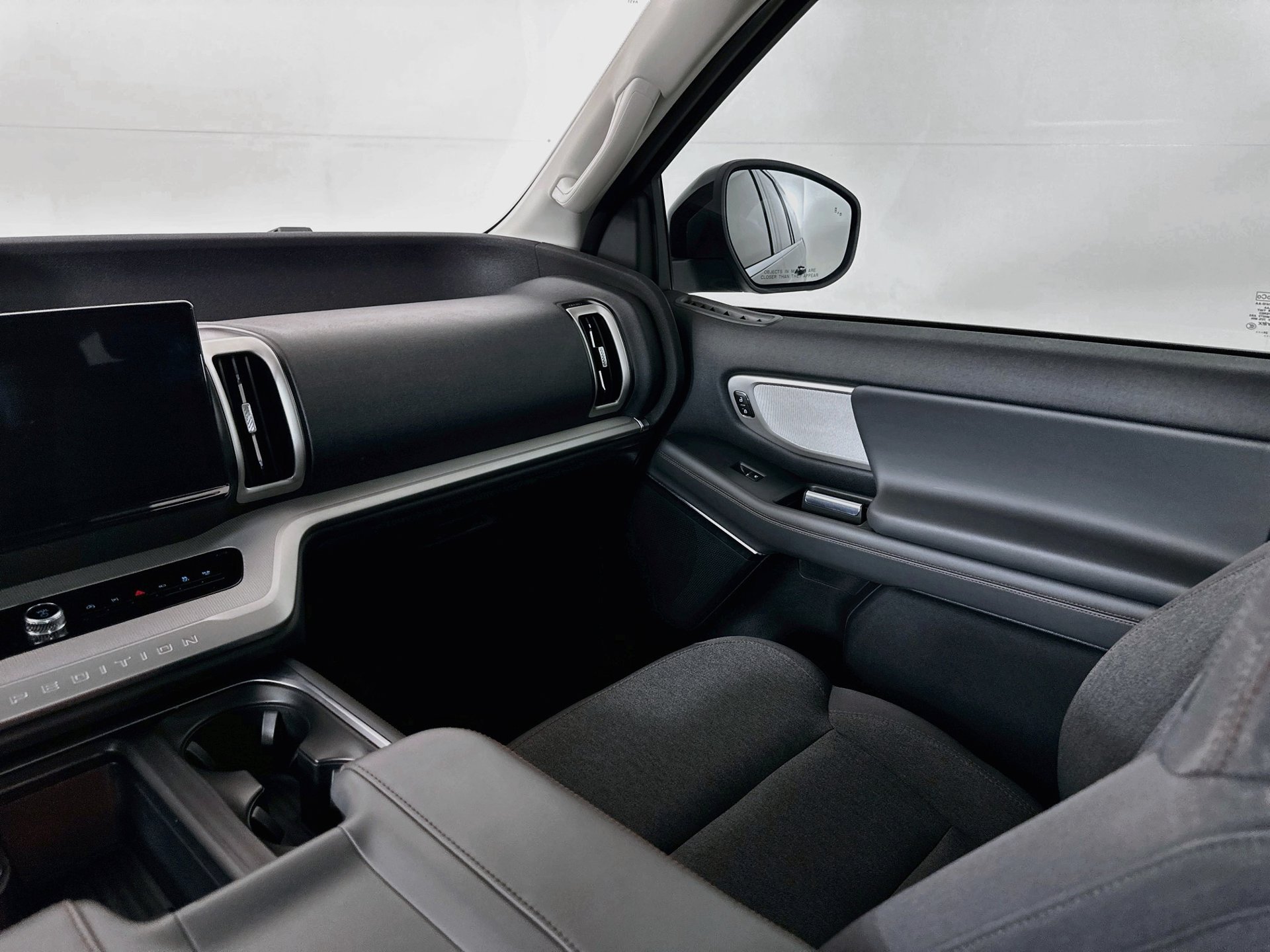 Used 2025 Ford Expedition Max Active RWD image 23