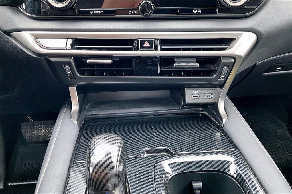 Used 2024 Lexus RX 350 FWD image 24