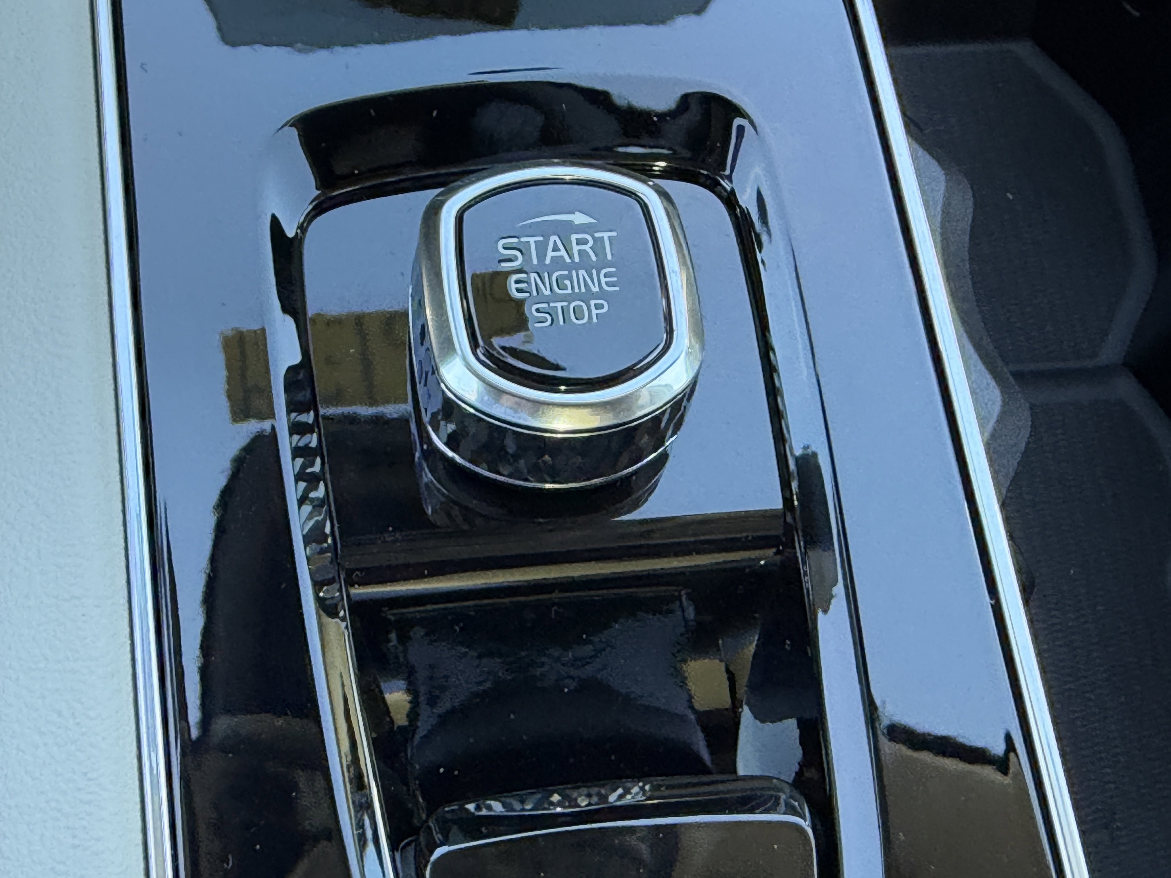 New 2026 Volvo XC90 B5 Ultra image 26