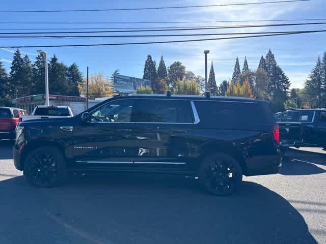 Used 2025 GMC Yukon XL Denali w/ Sun & Power Step Package AWD/4WD image 8