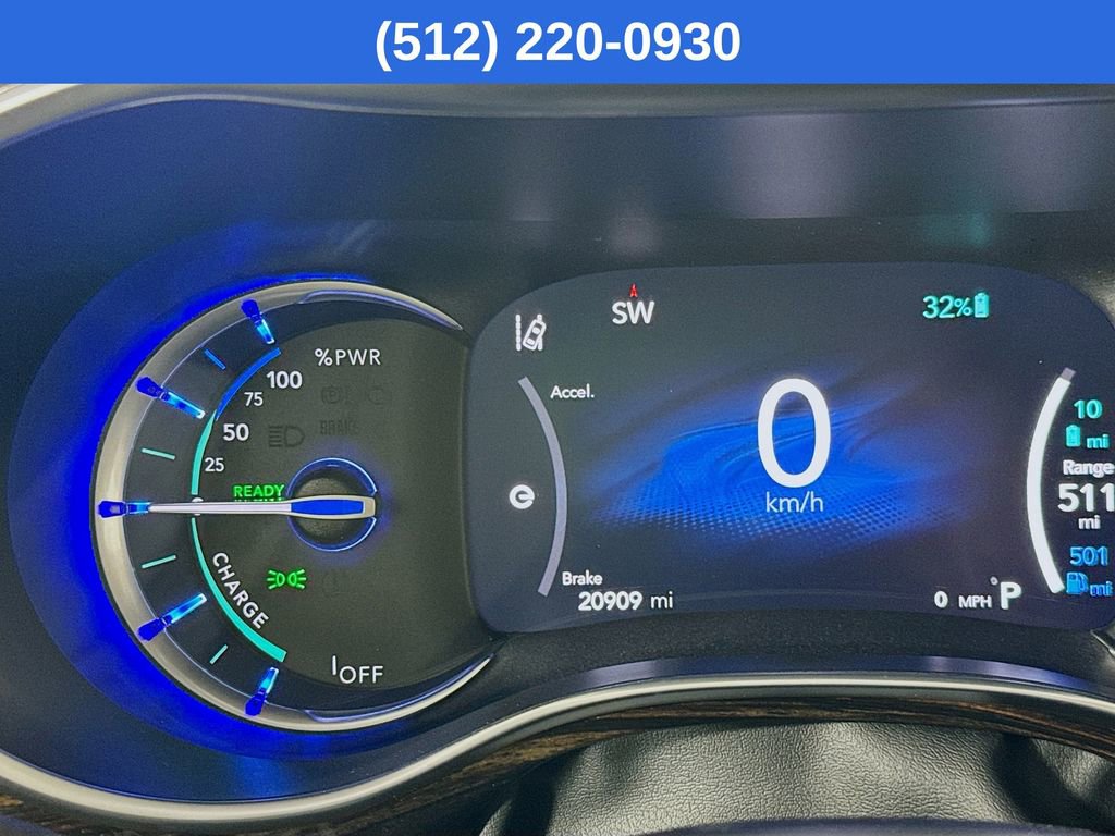 Used 2023 Chrysler Pacifica Limited image 15