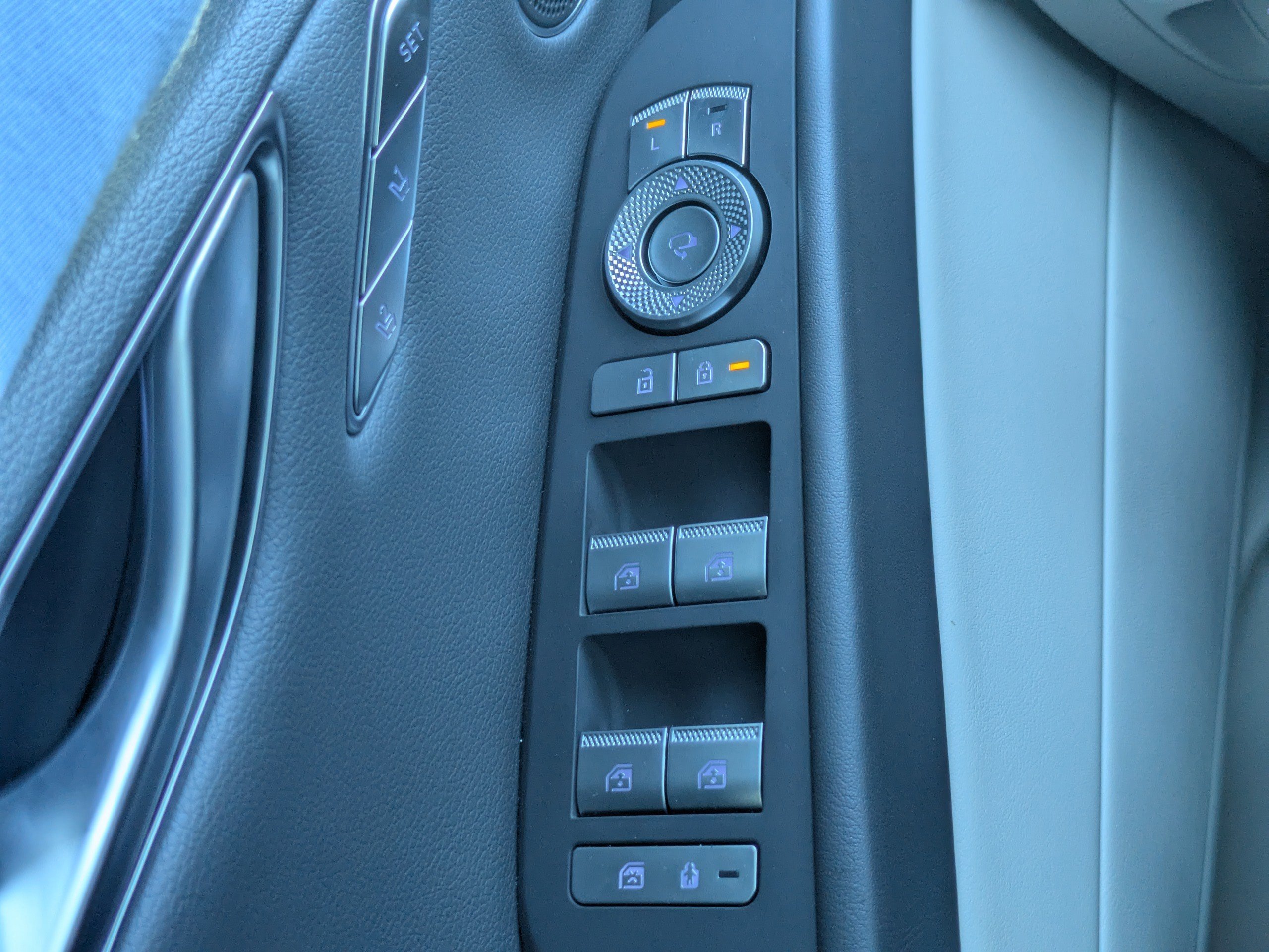 Used 2024 Genesis G80 2.5T image 19