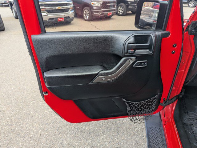 Used 2018 Jeep Wrangler Unlimited Sport S AWD/4WD image 9