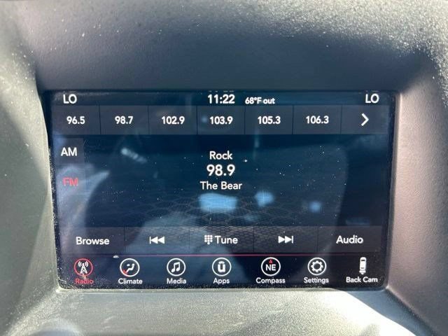 Used 2019 Dodge Durango SXT w/ Trailer Tow Group IV RWD image 22