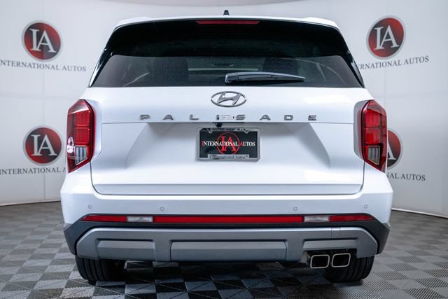 Certified 2025 Hyundai Palisade SEL FWD image 7