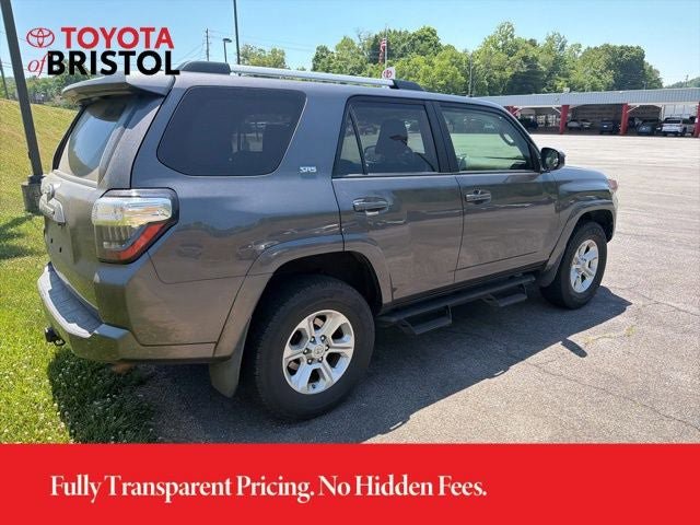 Used 2019 Toyota 4Runner SR5 AWD/4WD image 13