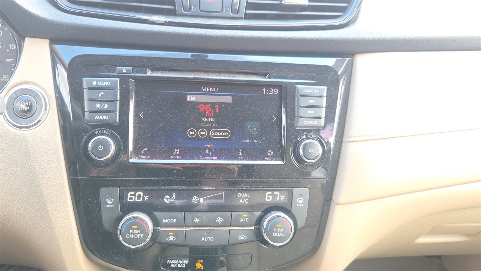 Used 2018 Nissan Rogue SV image 10