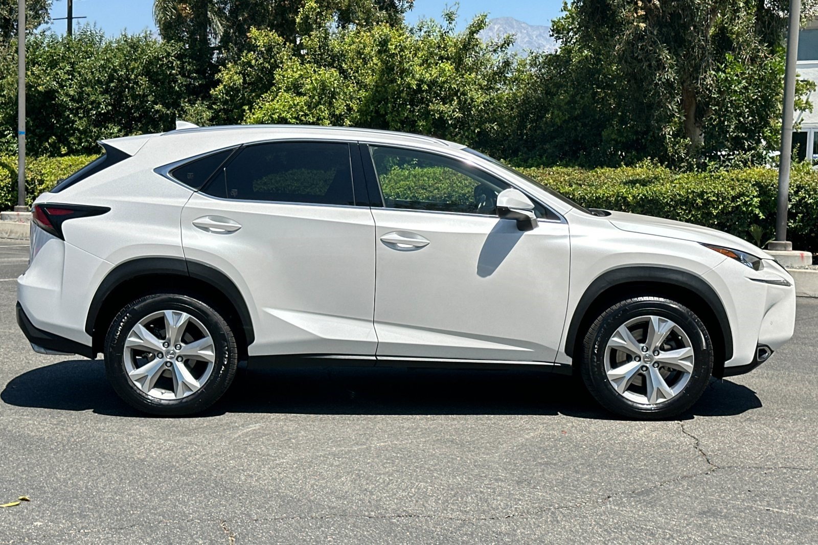 Used 2017 Lexus NX 200t FWD w/ Premium Package image 7