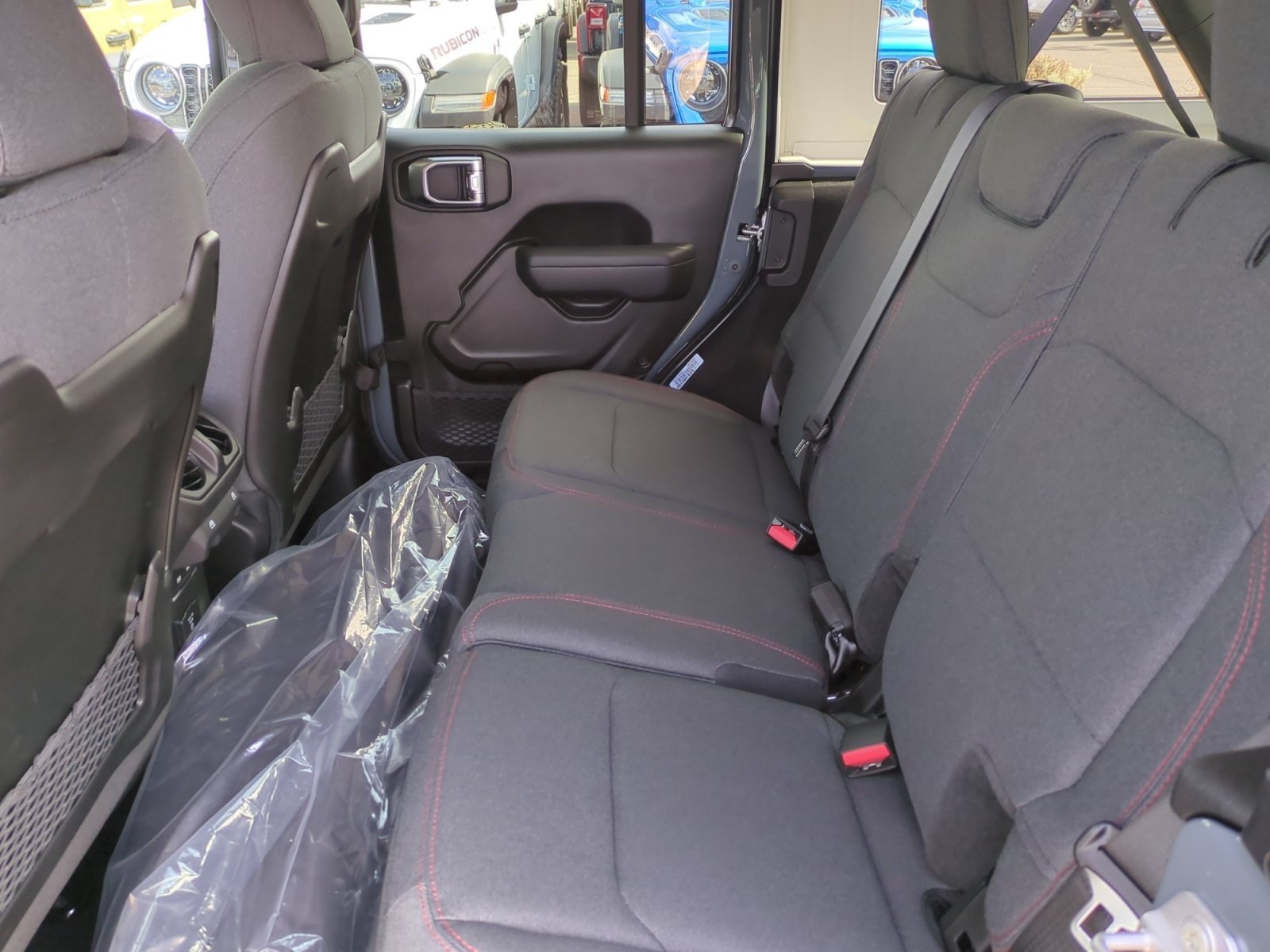 New 2025 Jeep Wrangler Unlimited Rubicon w/ Safety Group AWD/4WD image 17