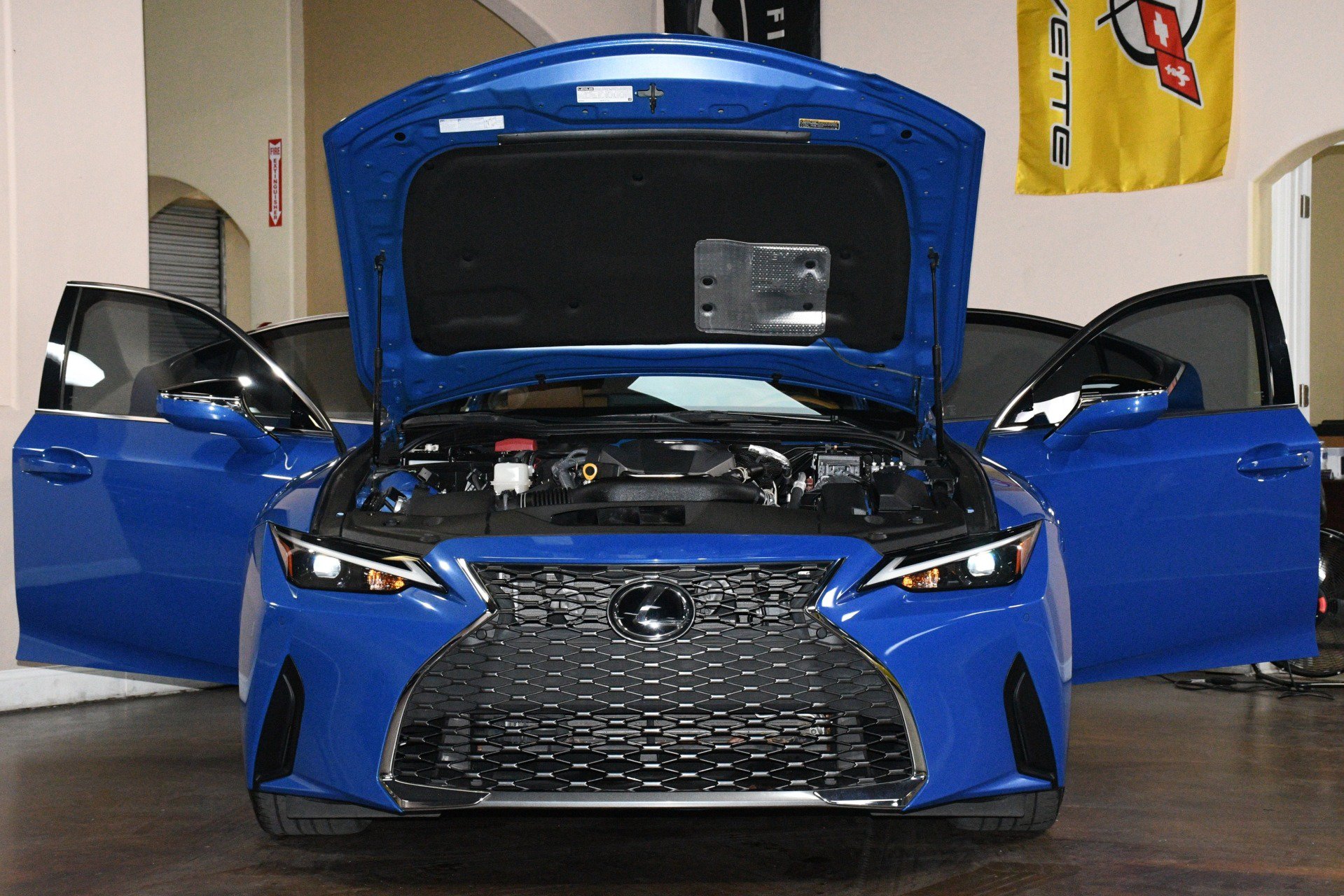 Used 2023 Lexus IS 300 w/ Premium Package RWD image 87