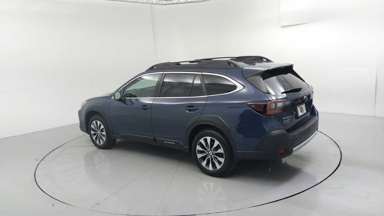 Certified 2023 Subaru Outback Limited image 7