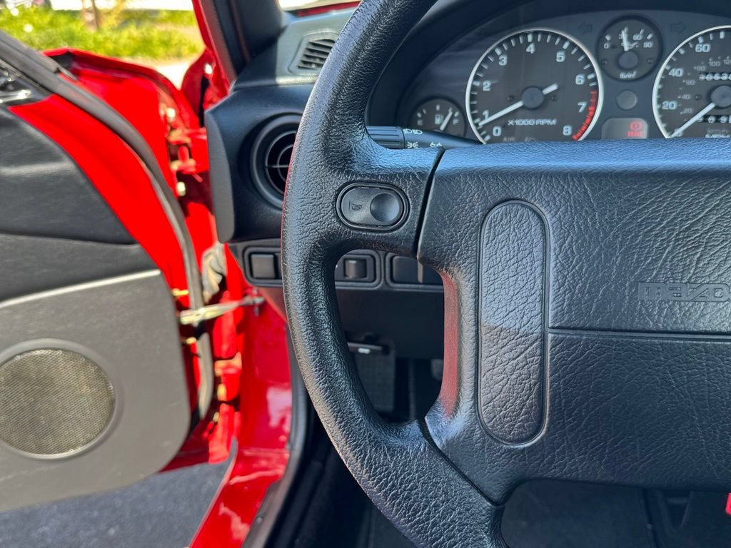 Used 1990 MAZDA MX-5 Miata RWD image 8