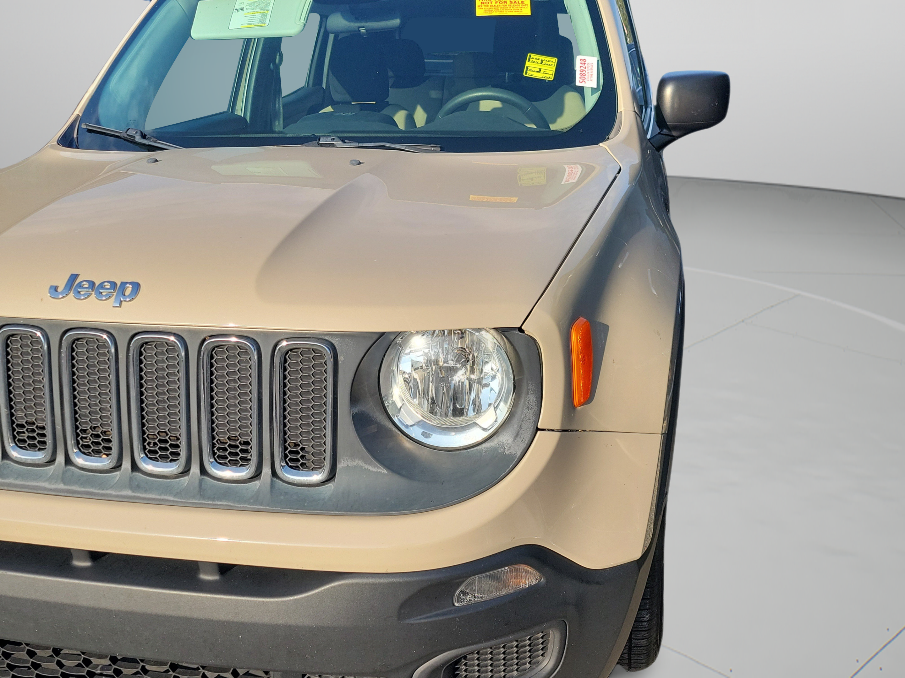 Used 2016 Jeep Renegade Sport w/ Power & Air Group FWD image 9
