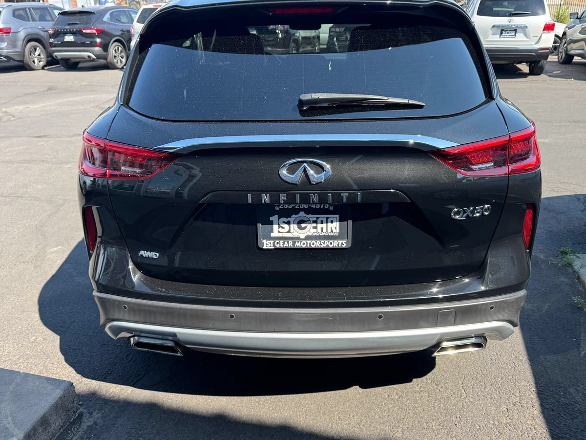 Used 2019 INFINITI QX50 Essential w/ Sensory Package AWD/4WD image 8