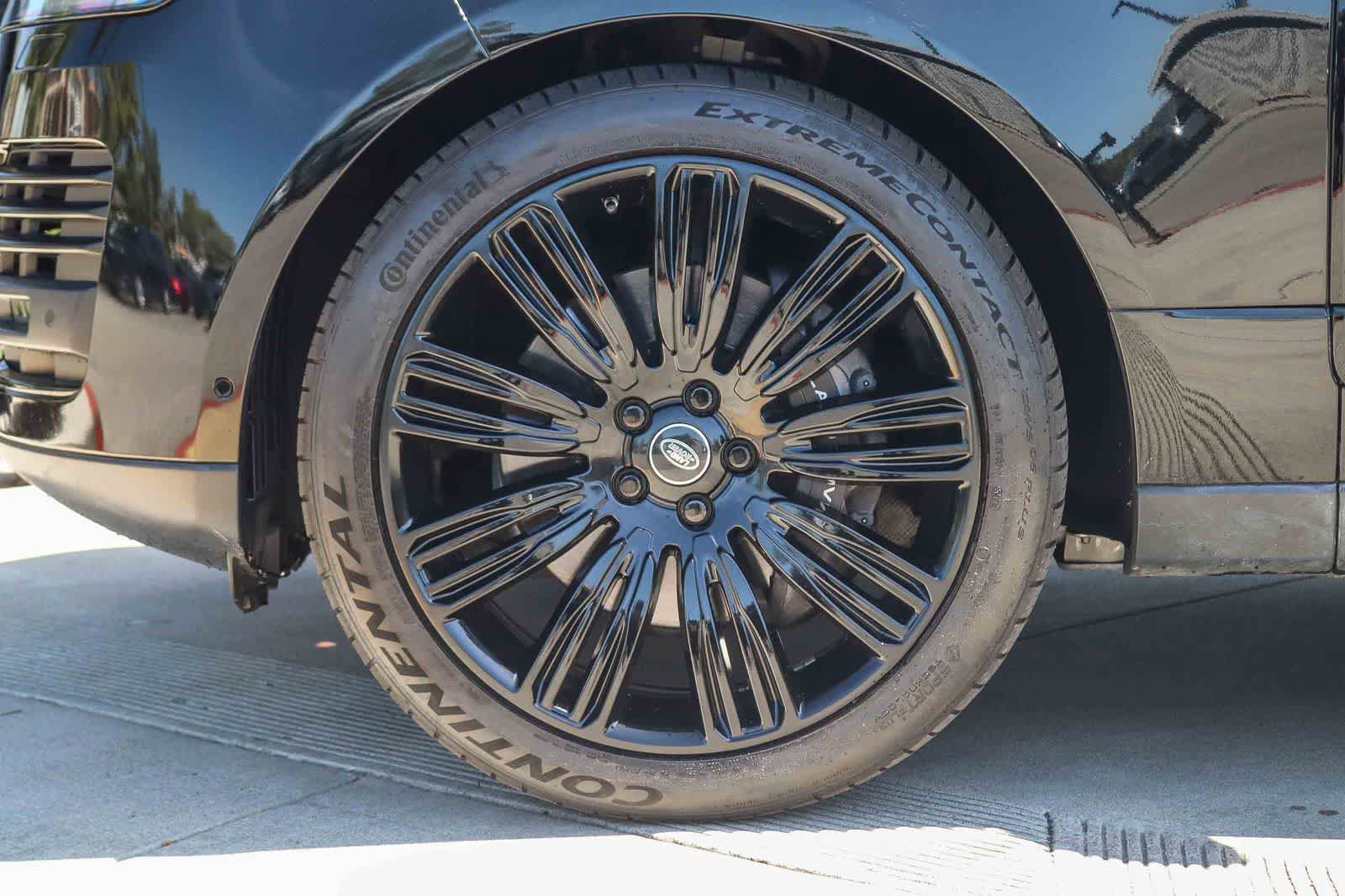 Used 2020 Land Rover Range Rover HSE AWD/4WD image 9