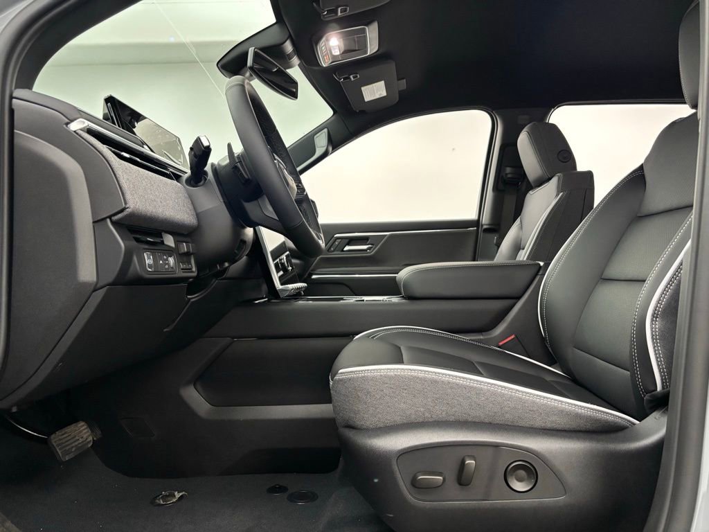 New 2026 GMC Sierra EV Elevation image 18