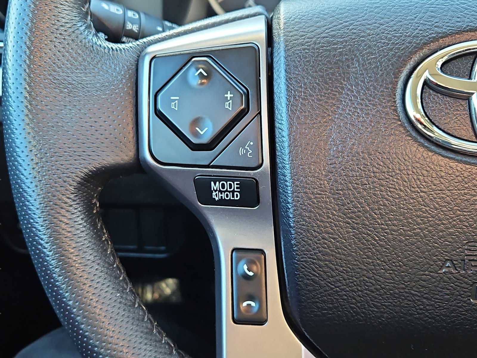 Used 2021 Toyota Tacoma SR5 image 21