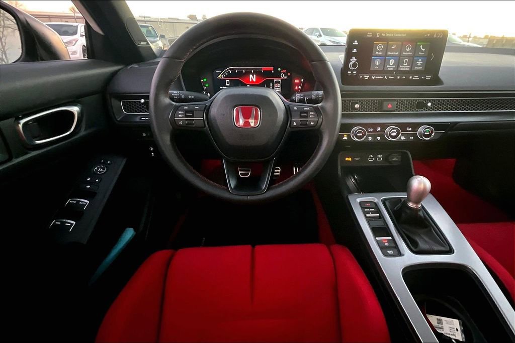 Used 2024 Honda Civic Type R image 8
