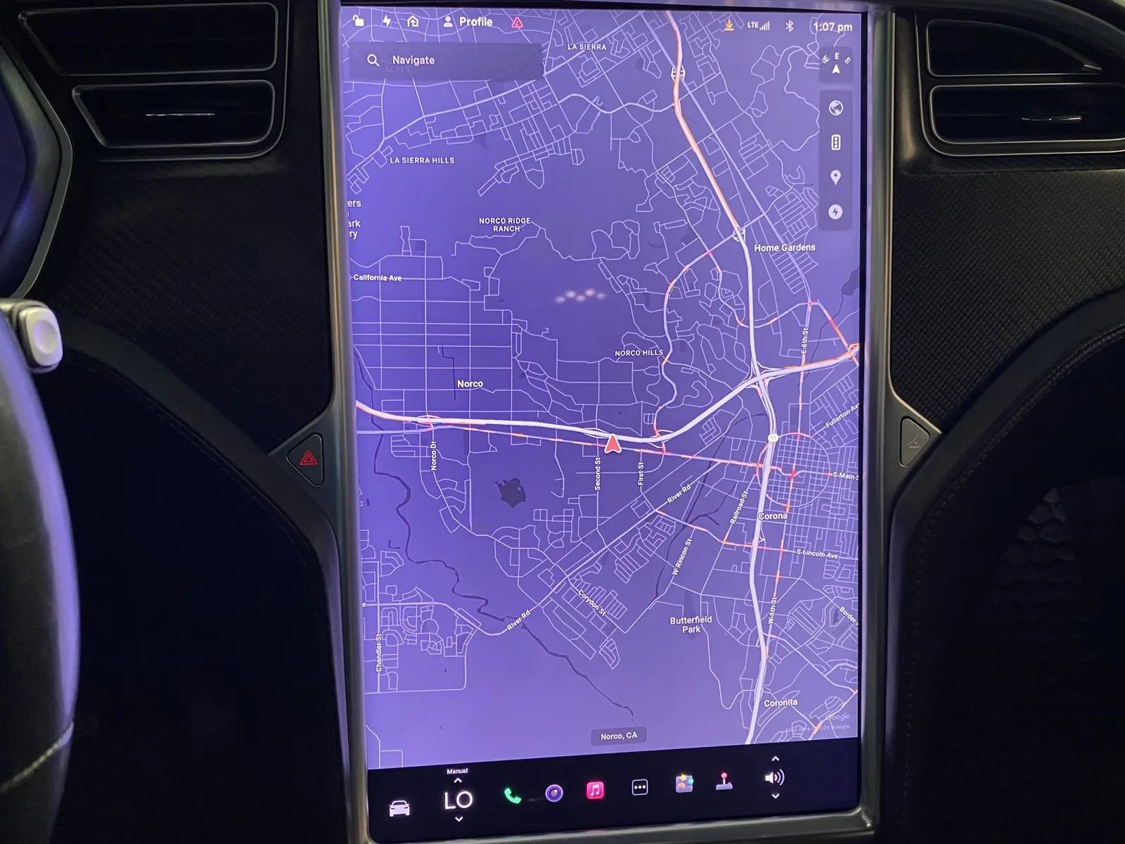 Used 2017 Tesla Model X 75D AWD/4WD image 14