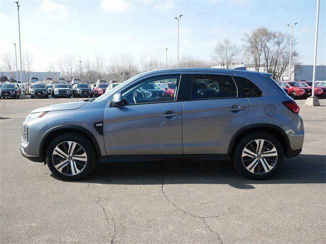Used 2025 Mitsubishi Outlander Sport ES image 4