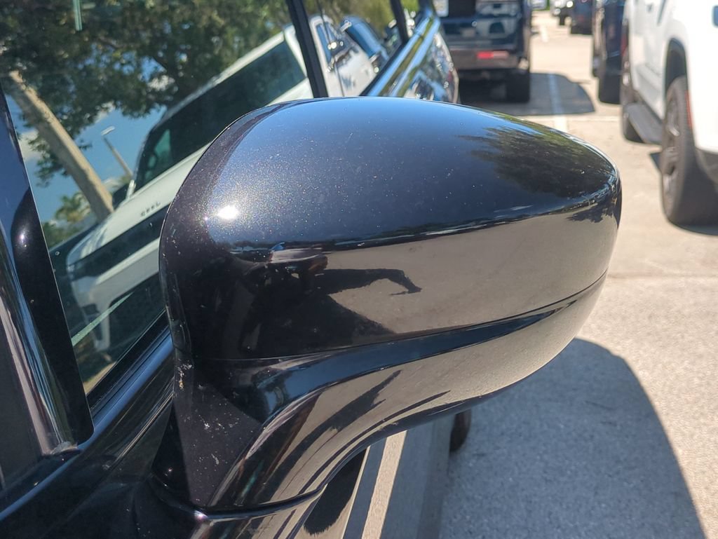 Used 2020 Chrysler Pacifica Touring-L Plus FWD image 13