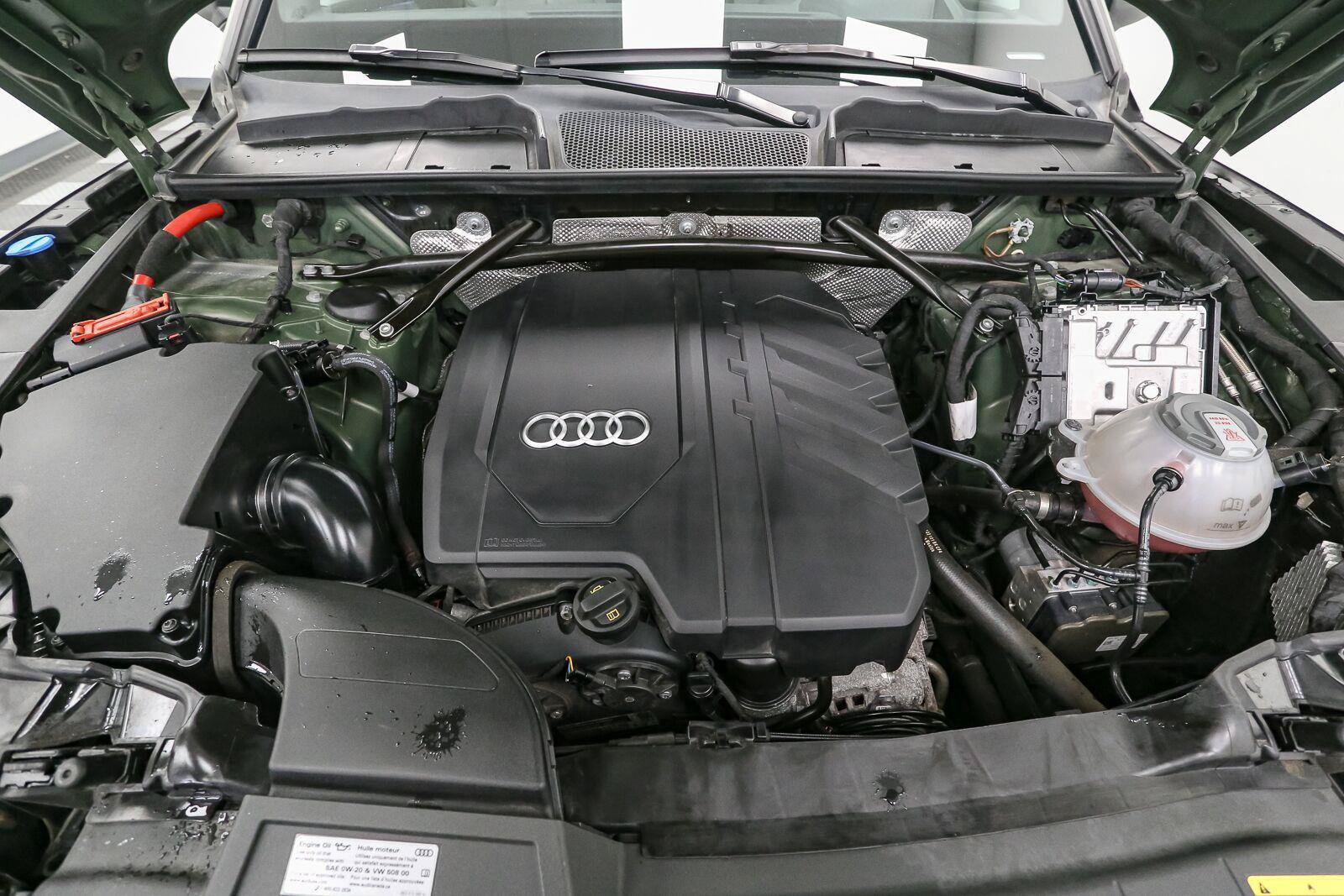 Used 2022 Audi Q5 2.0T Prestige w/ Prestige Package AWD/4WD image 16