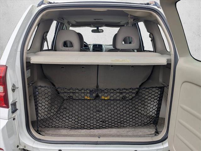 Used 2005 Toyota RAV4 2WD image 6
