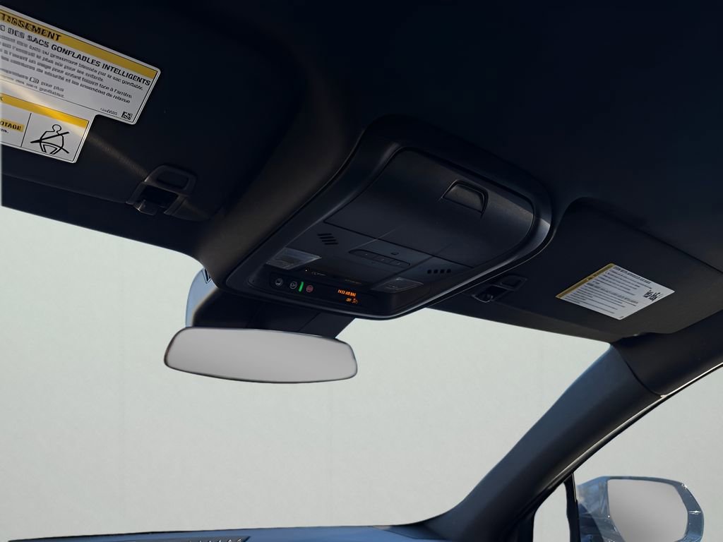 Used 2024 Cadillac XT4 Premium Luxury image 29