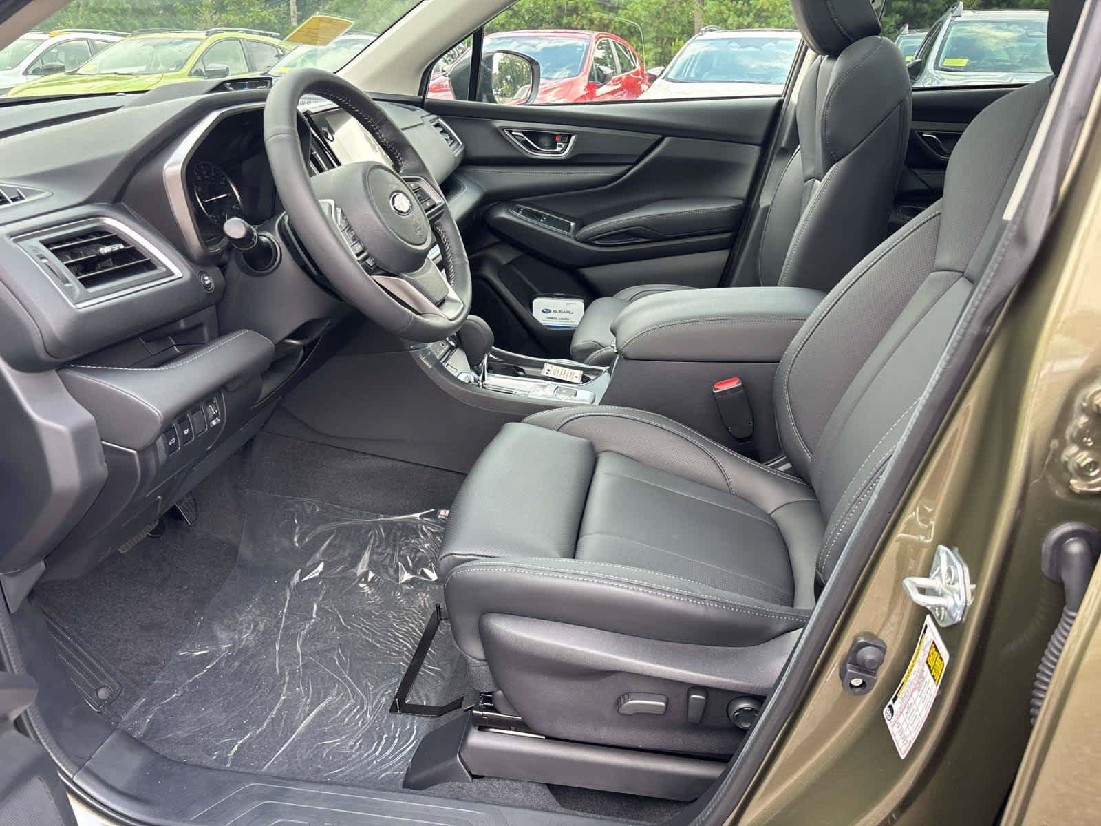 New 2026 Subaru Ascent Limited AWD/4WD image 13