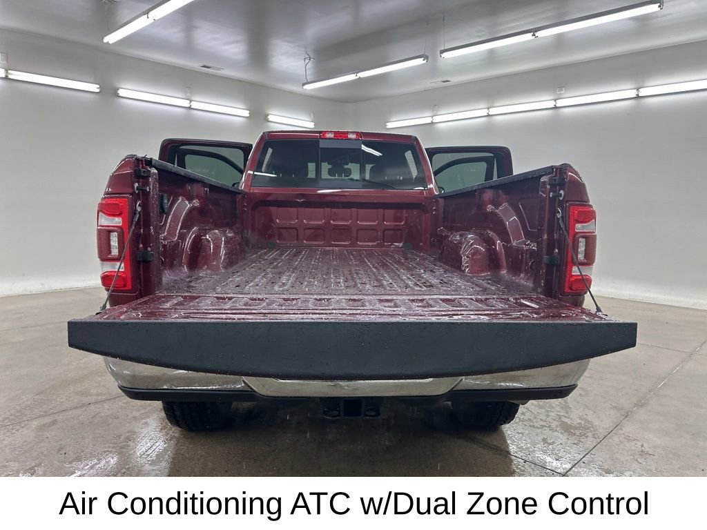 Used 2022 RAM 2500 Big Horn w/ Level C Equiment Group AWD/4WD image 27