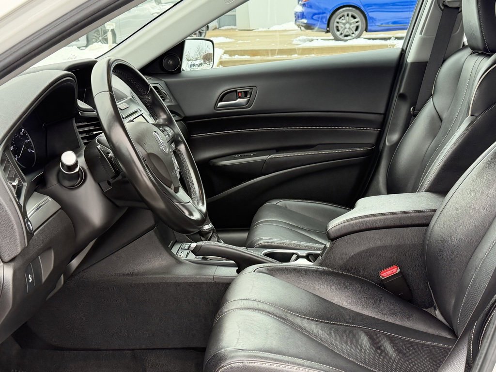 Used 2019 Acura ILX w/ Premium Package image 8