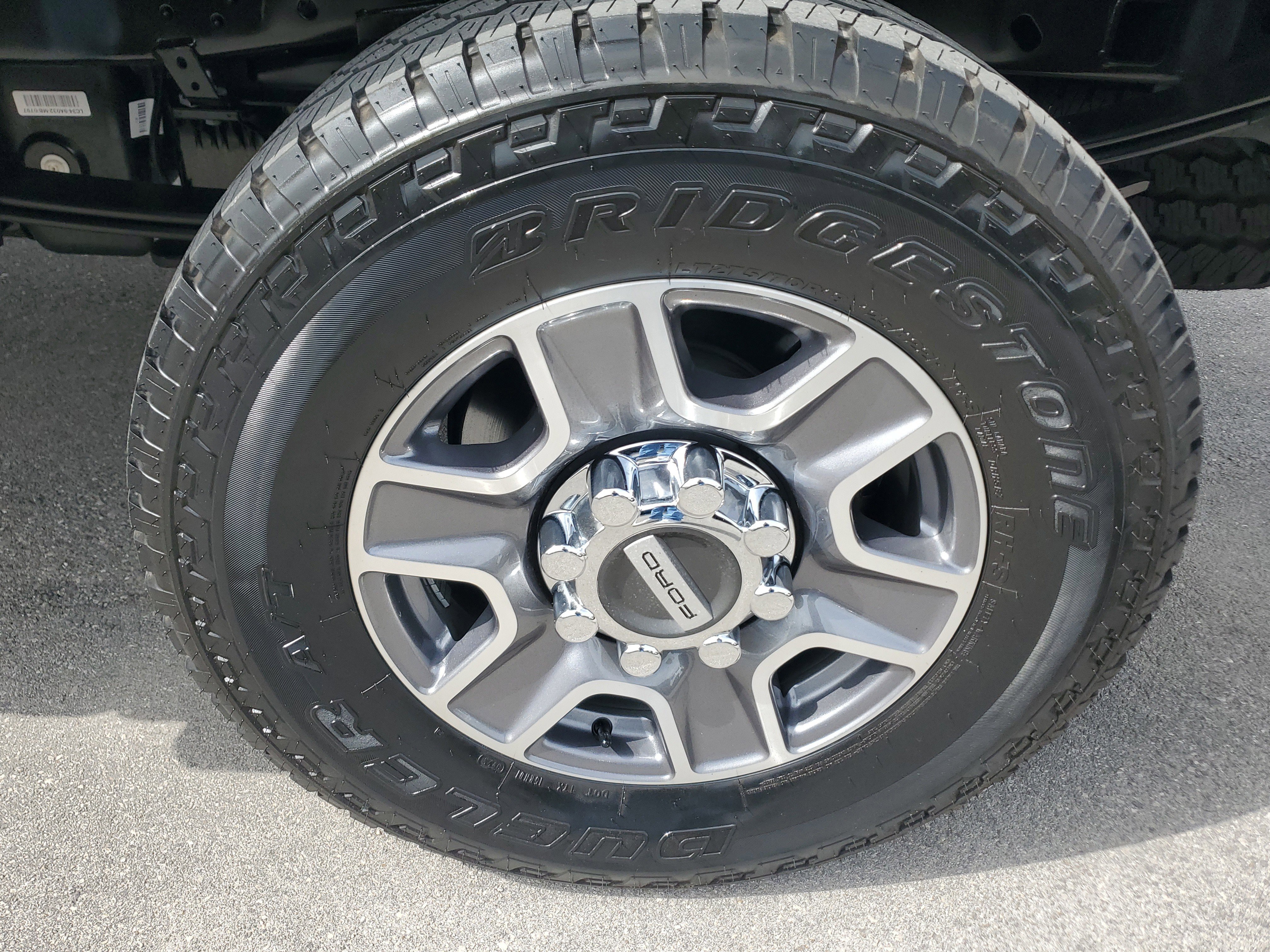 Used 2023 Ford F250 Lariat image 28