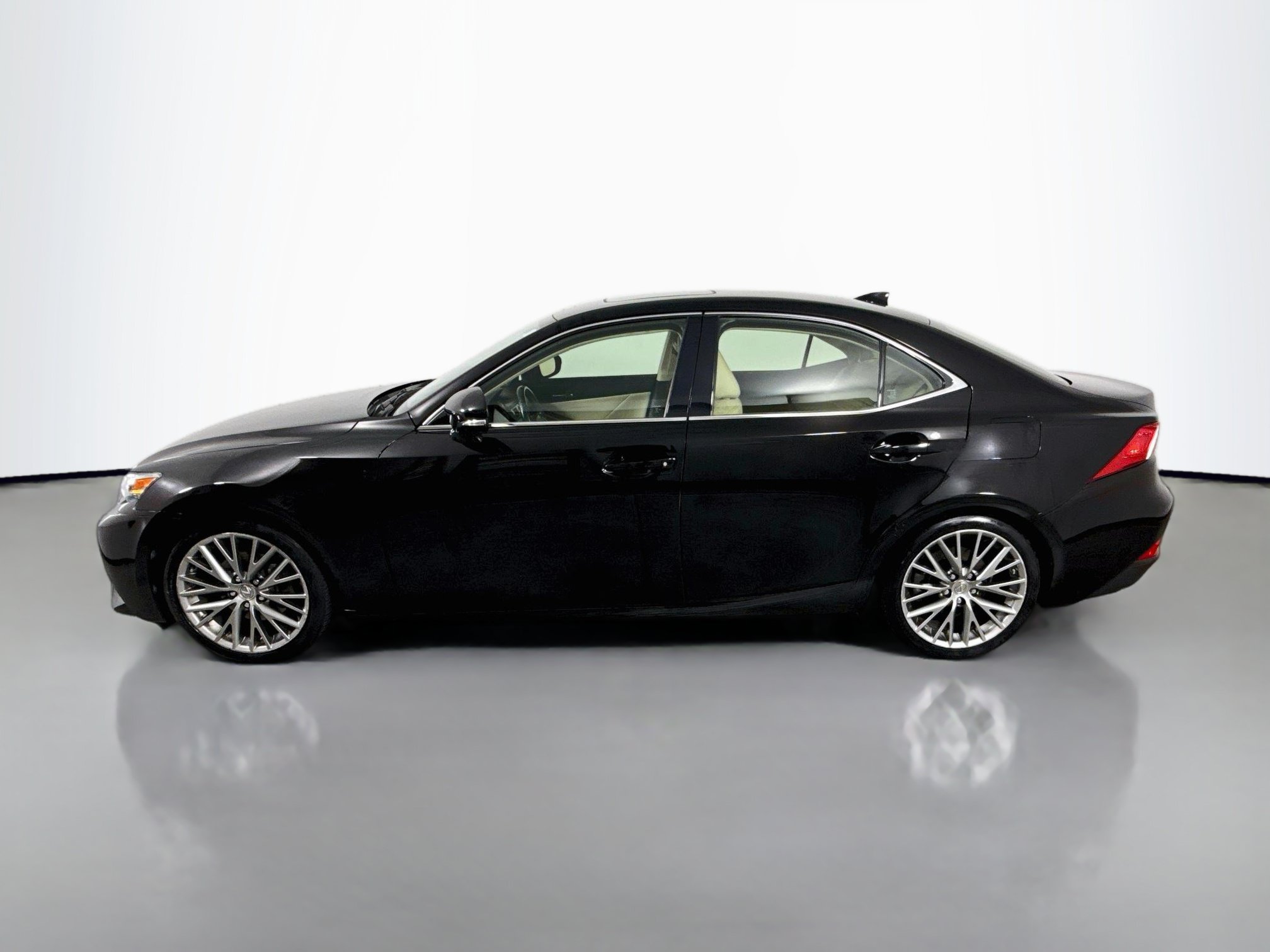 Used 2015 Lexus IS 250 AWD w/ Navigation System Package image 4
