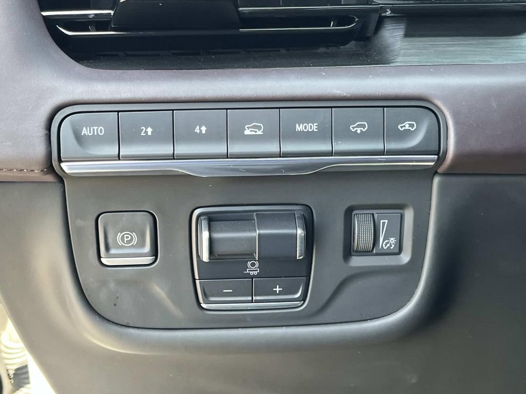 Used 2022 Cadillac Escalade Premium Luxury Platinum image 32