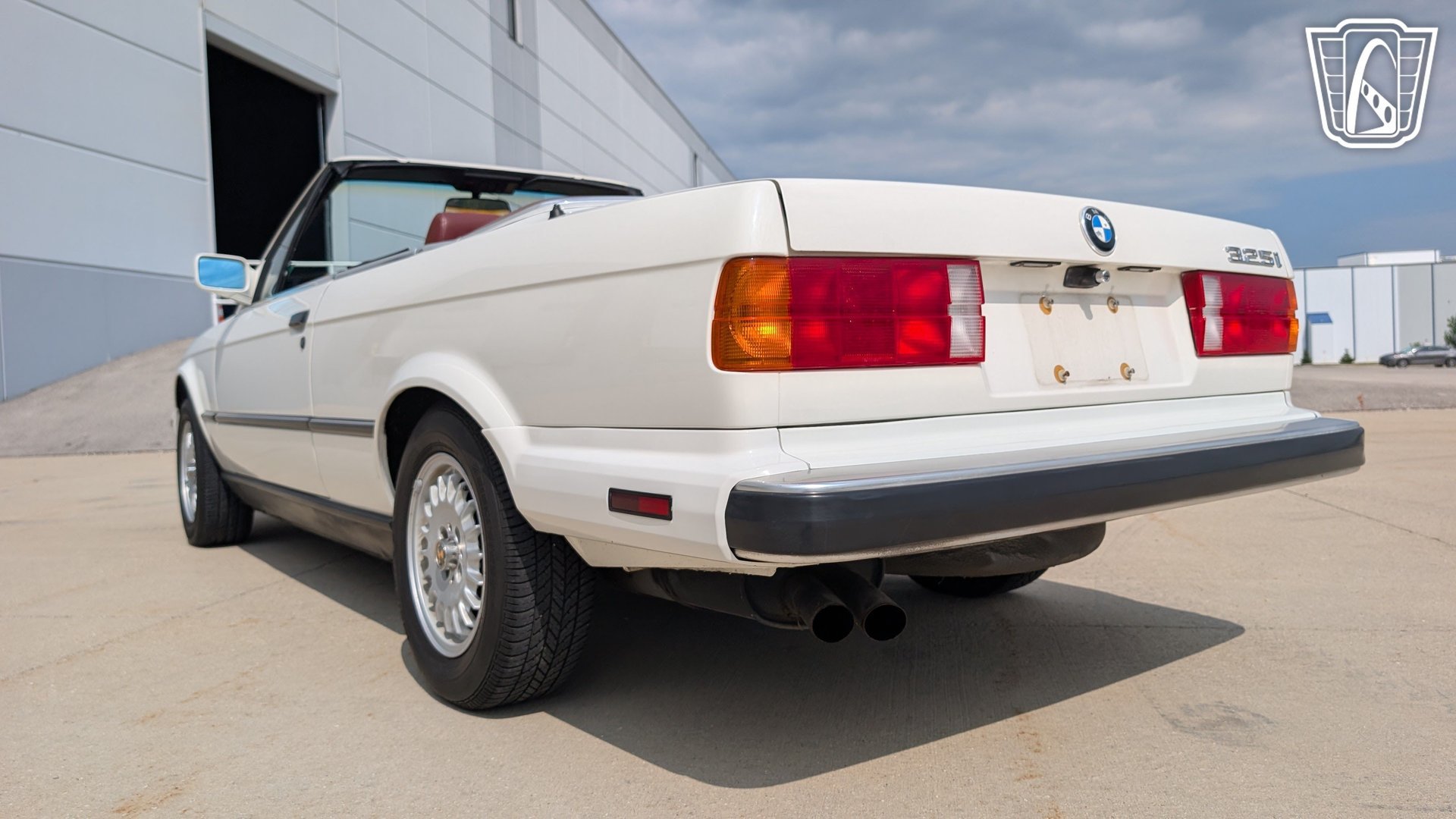 Used 1987 BMW 325i Convertible RWD image 10