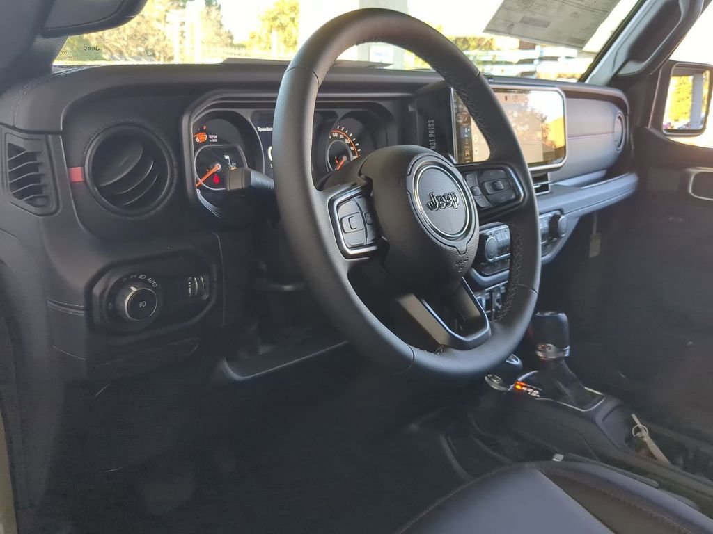 New 2026 Jeep Wrangler Unlimited Rubicon AWD/4WD image 19